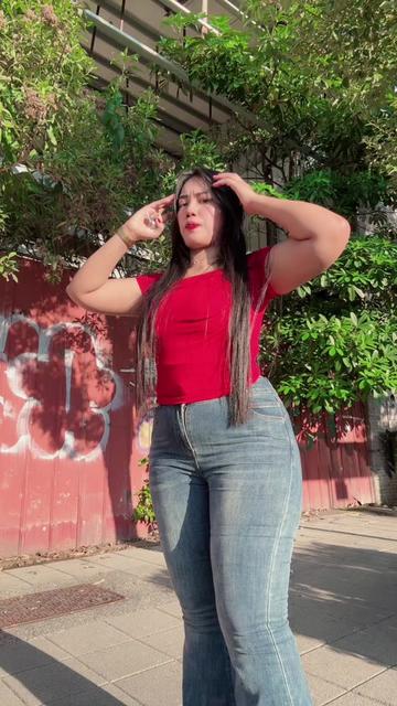 @Dewi Fitria💋