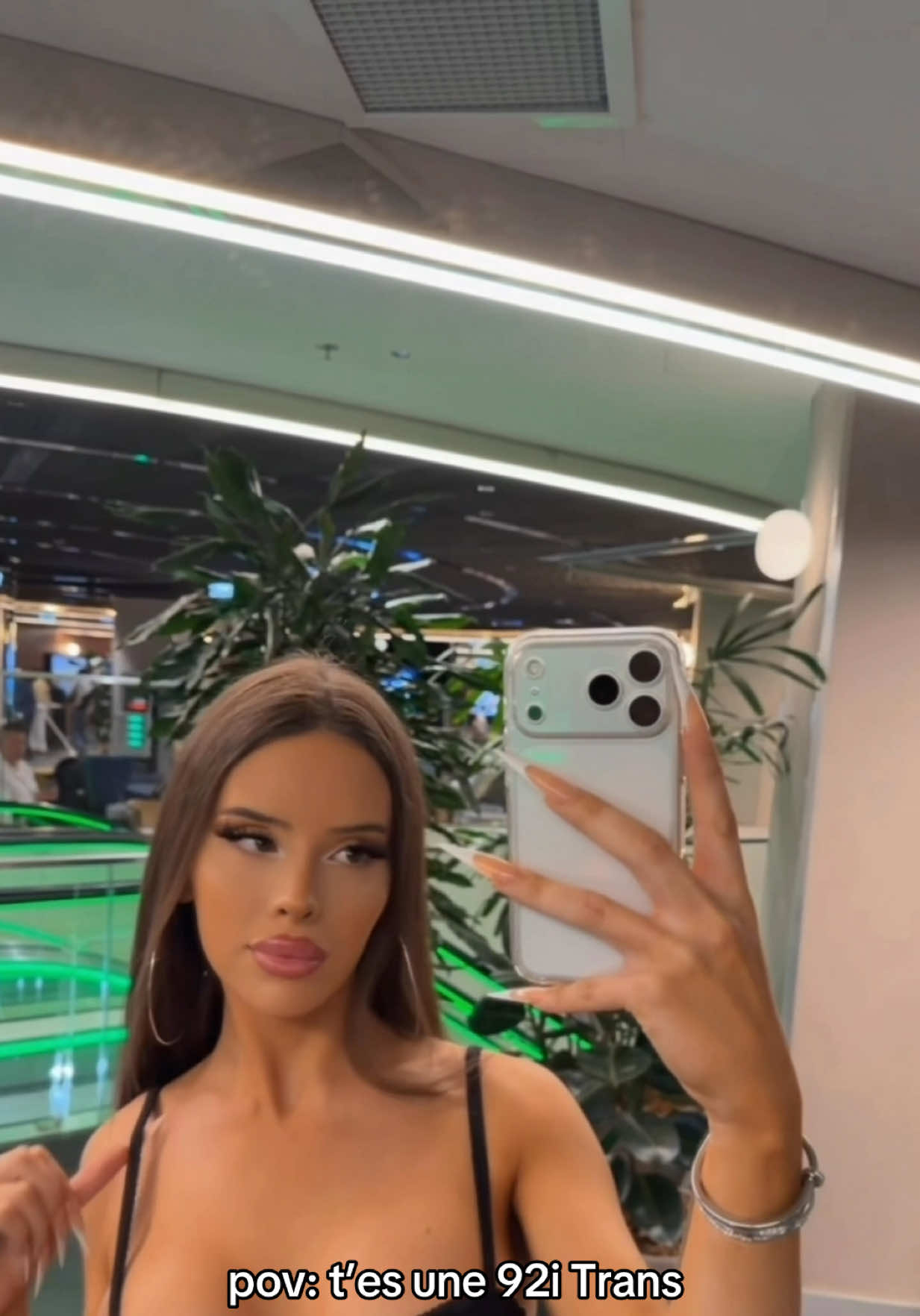 @alexquinnv1