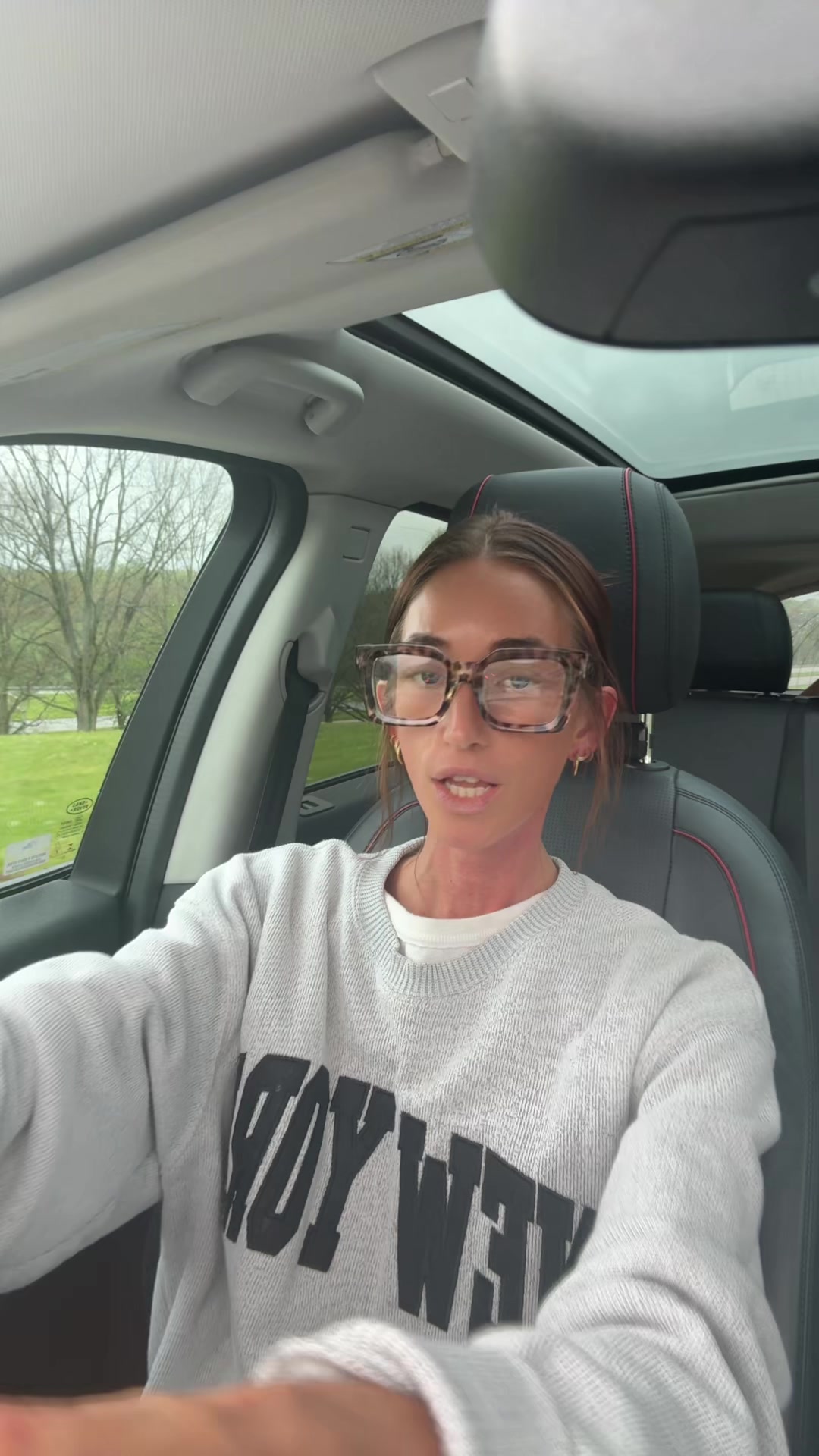 @isabella