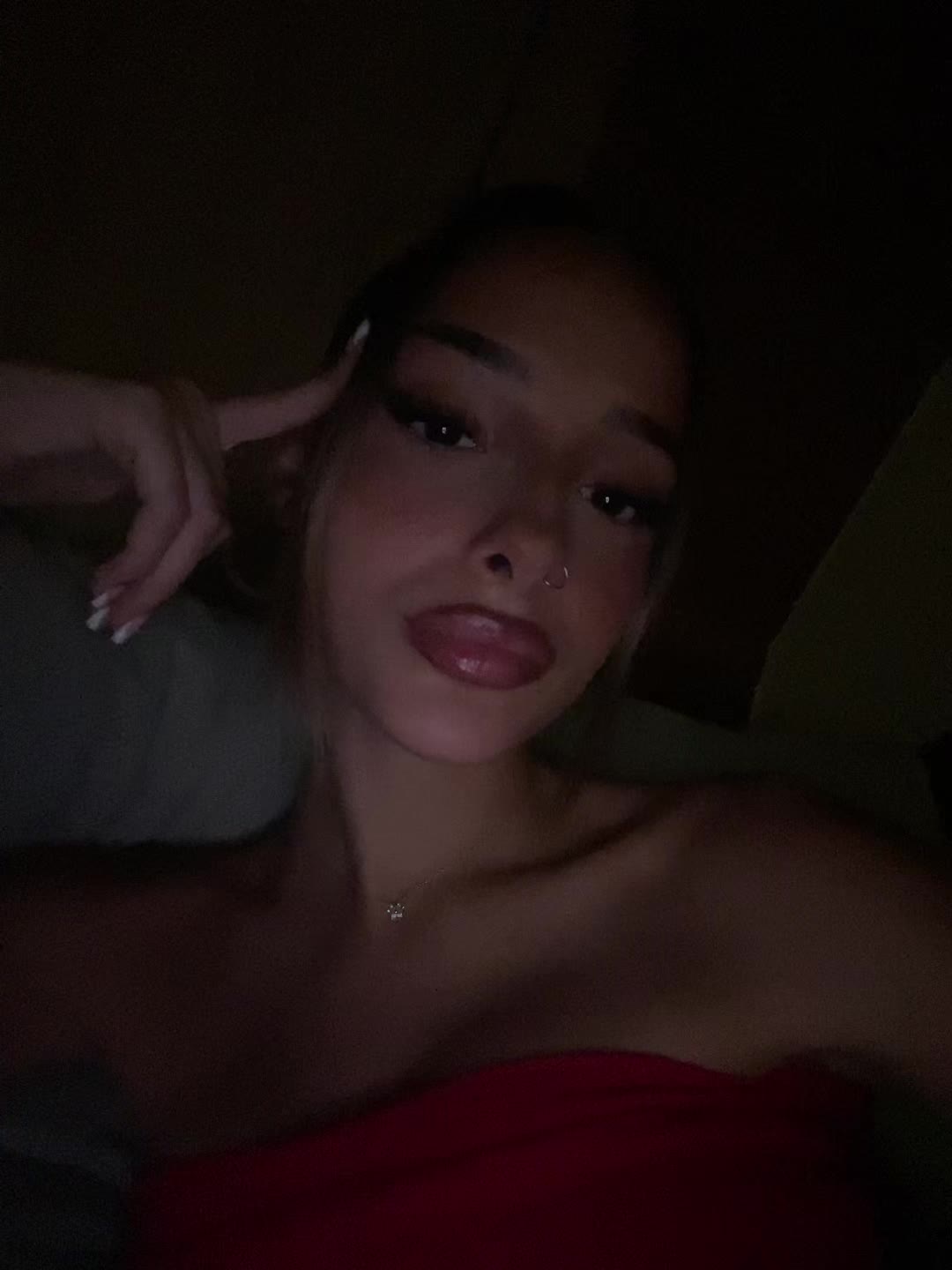 @𝐟