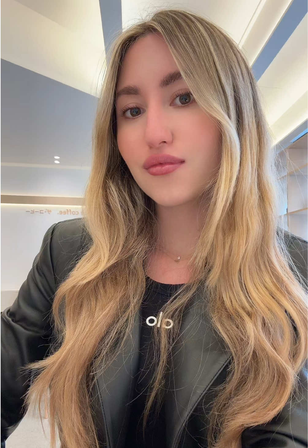 @M&eacute; 👑