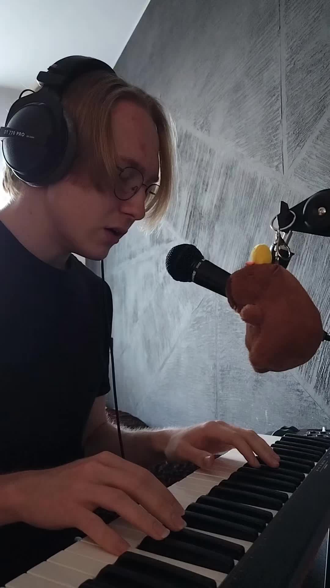 @jingusick