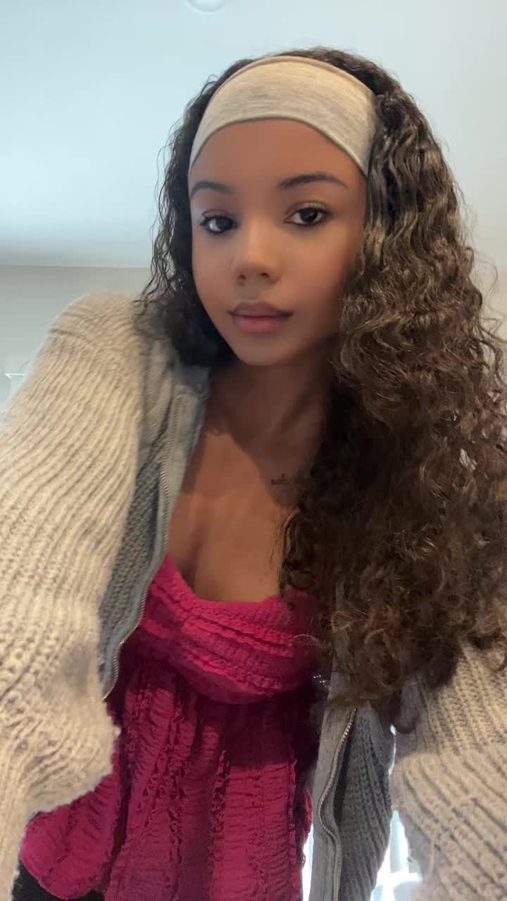@elenaluvvv_