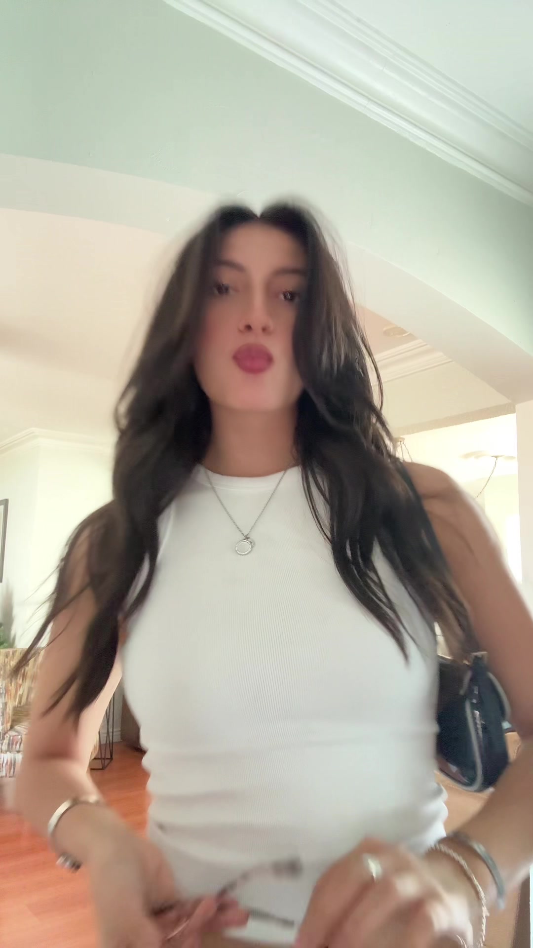 @_.kamilaap