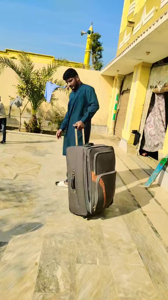 @Mehar Majo🇵🇰