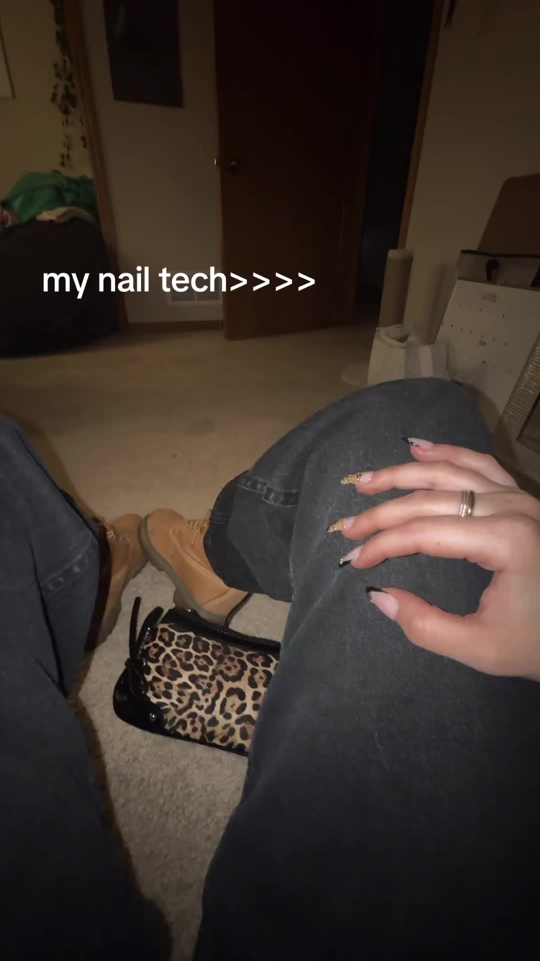 @ella