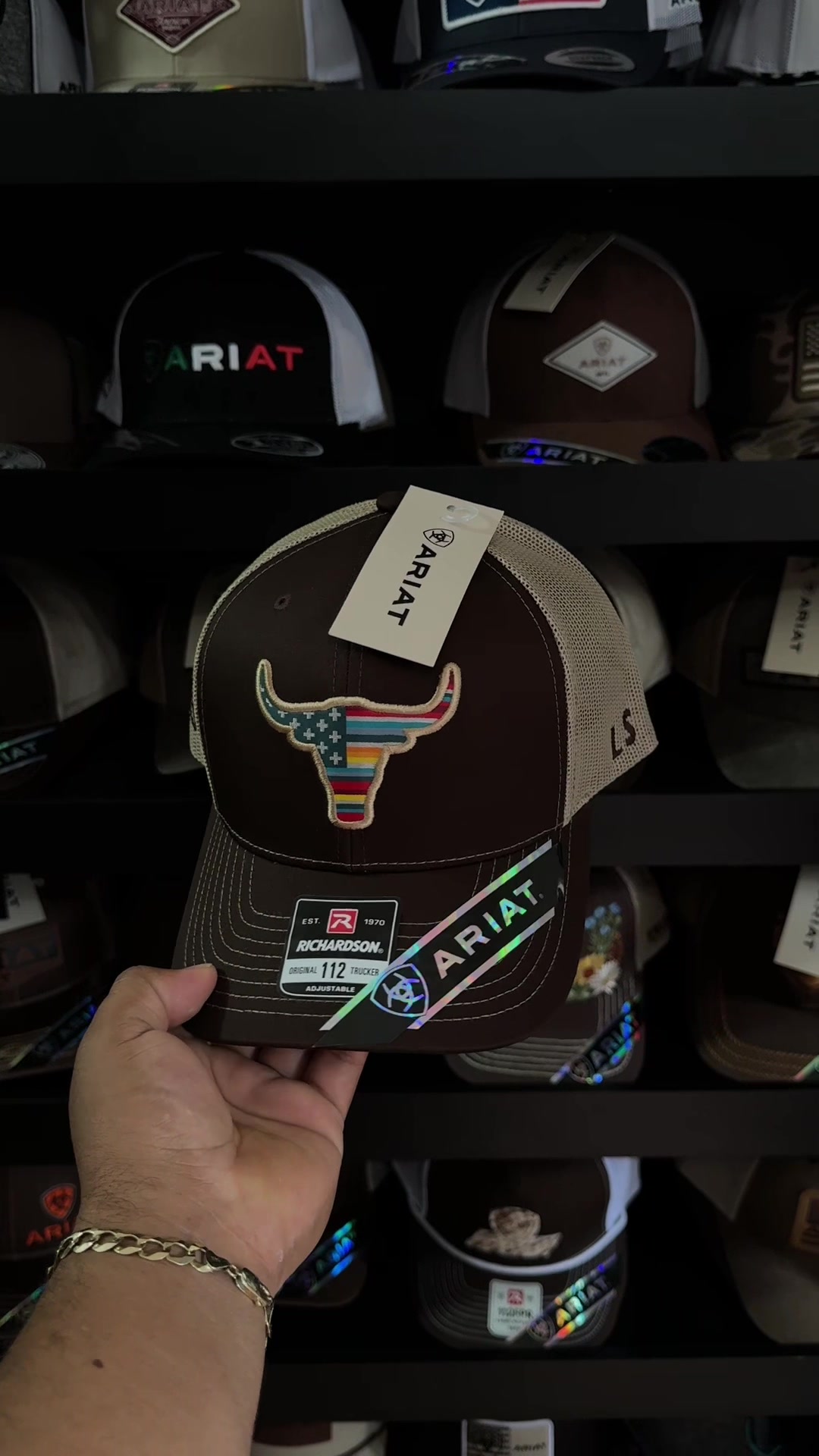@STYLISH.CAPS