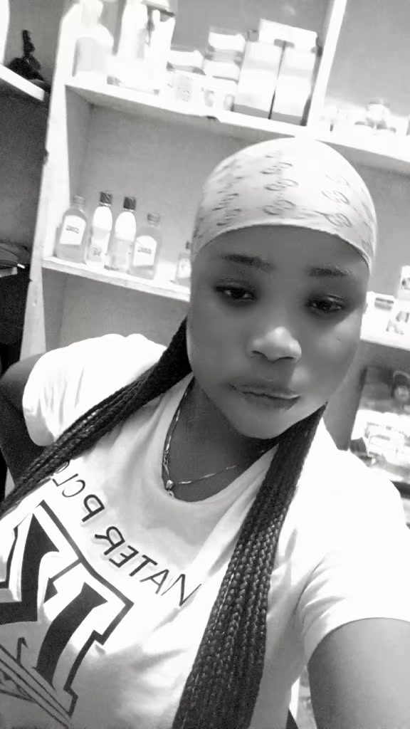 @ONYII BEKEE ❣️🌹