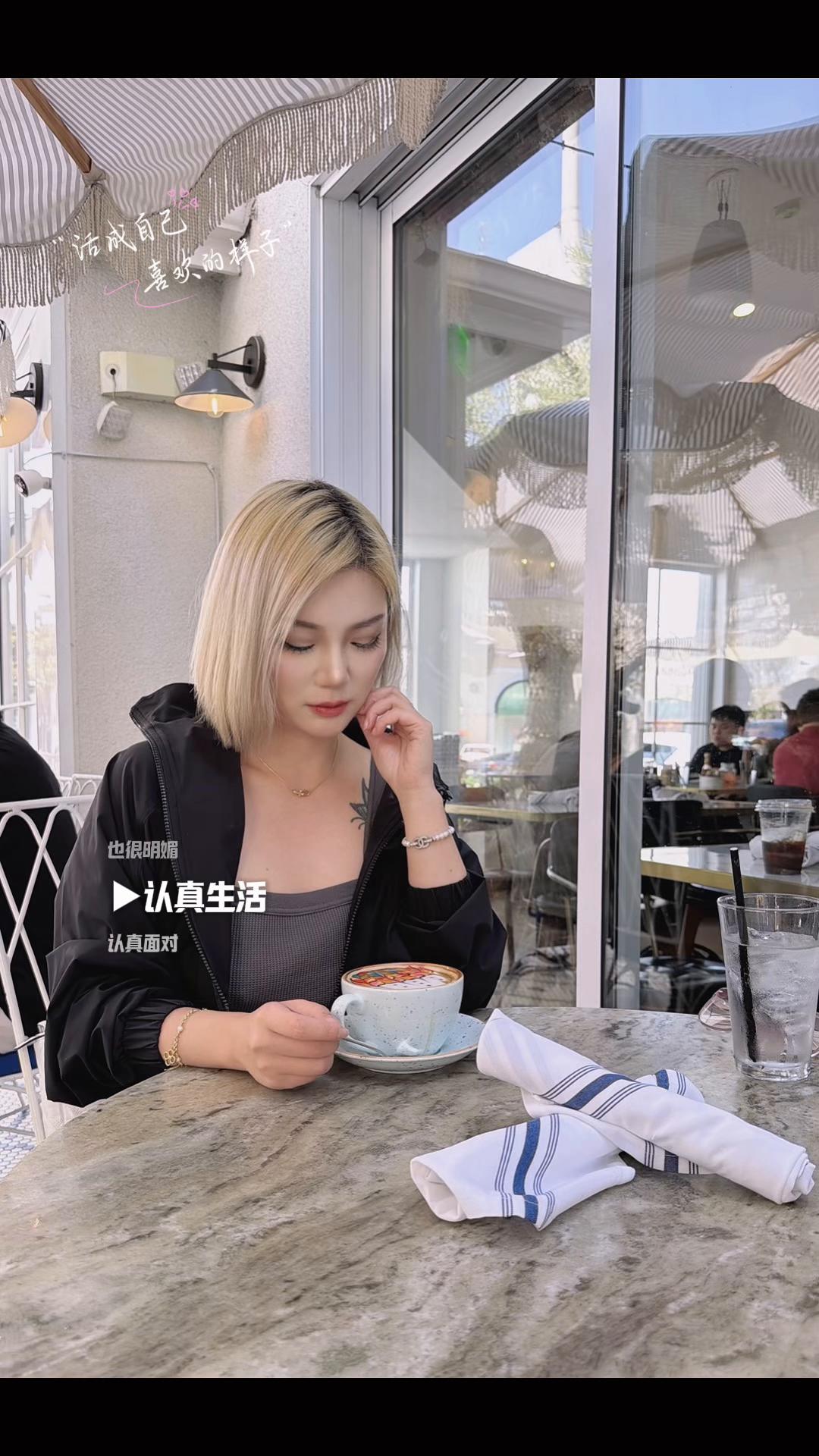 @Nico Love🦋