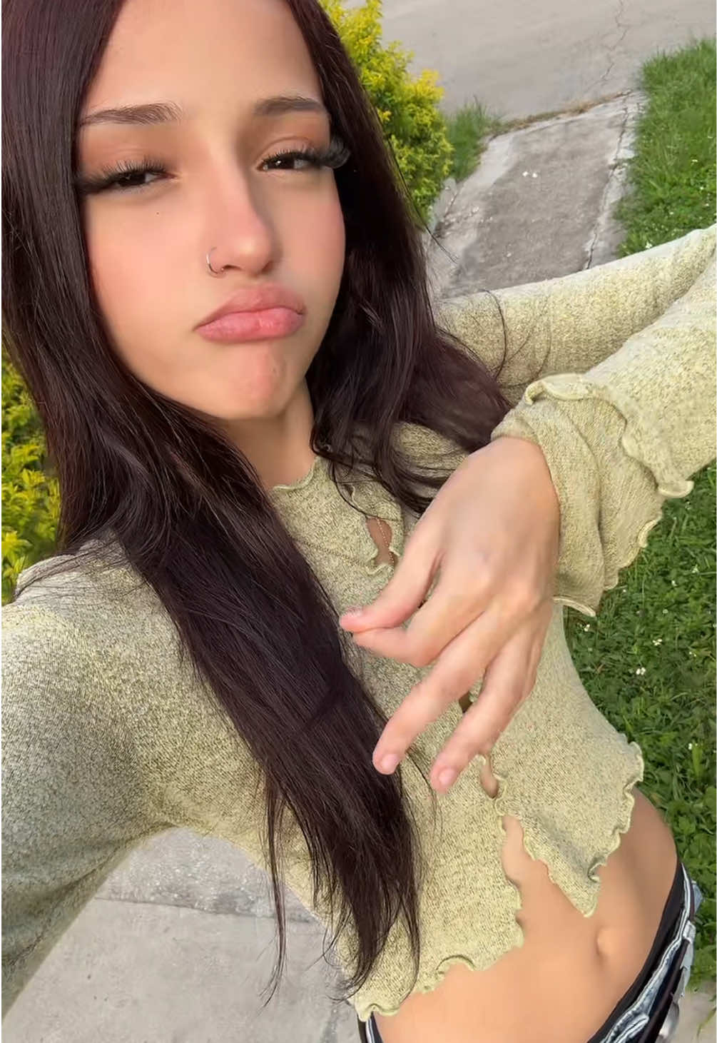 @🎧