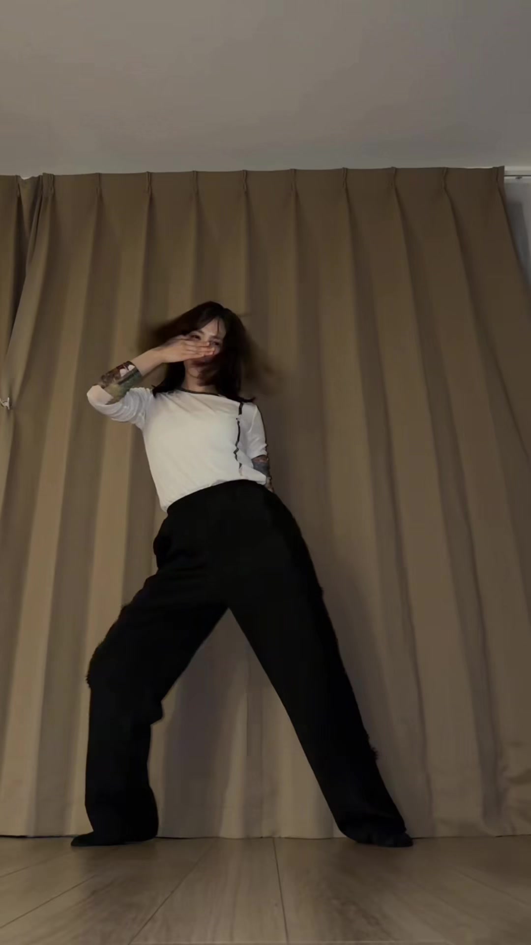 @踊りたい下尾
