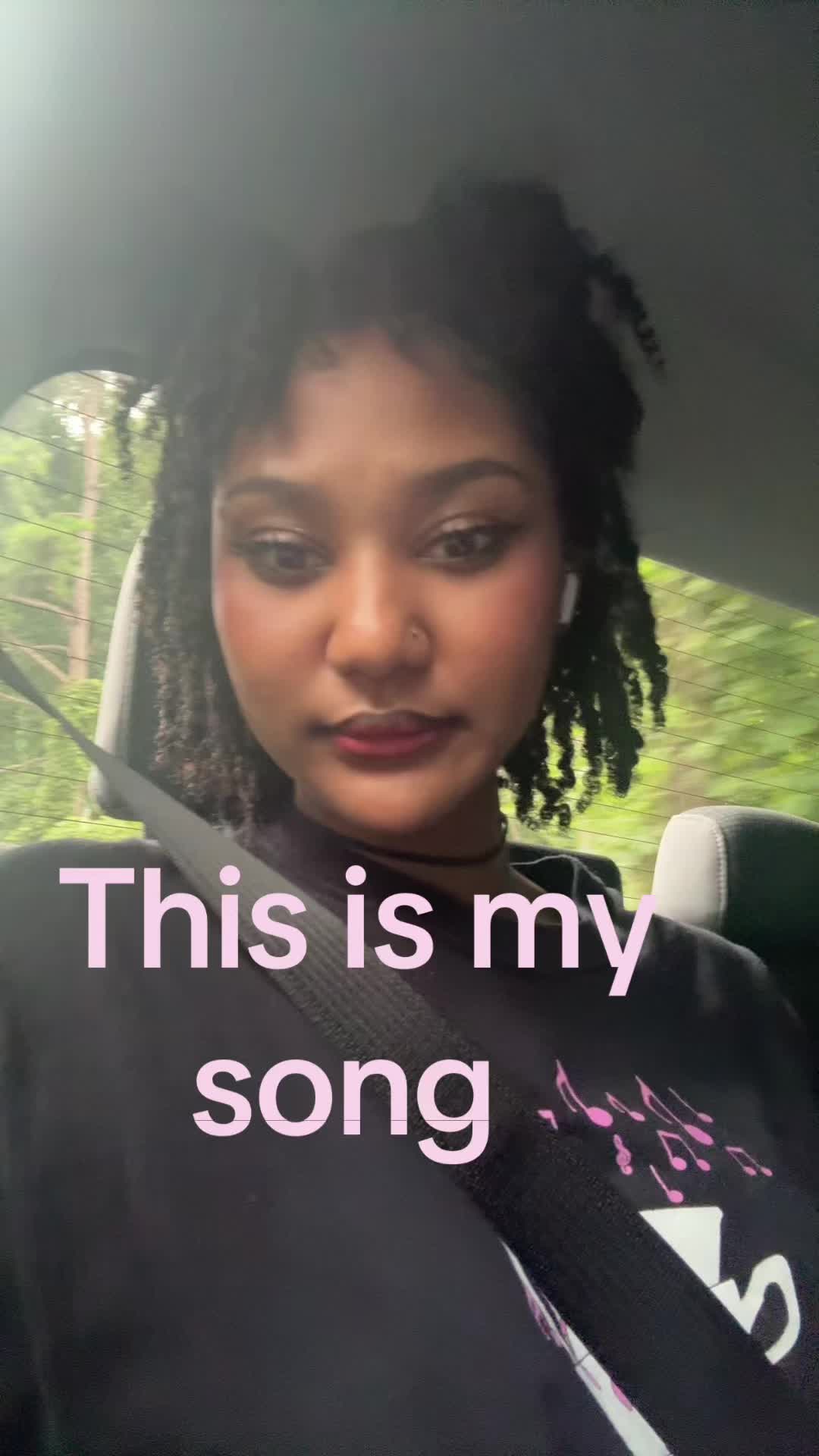 @NAOMI (the queen) & ZARIAH