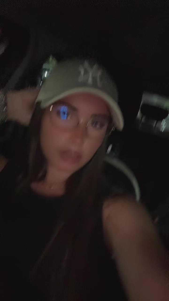 @angela