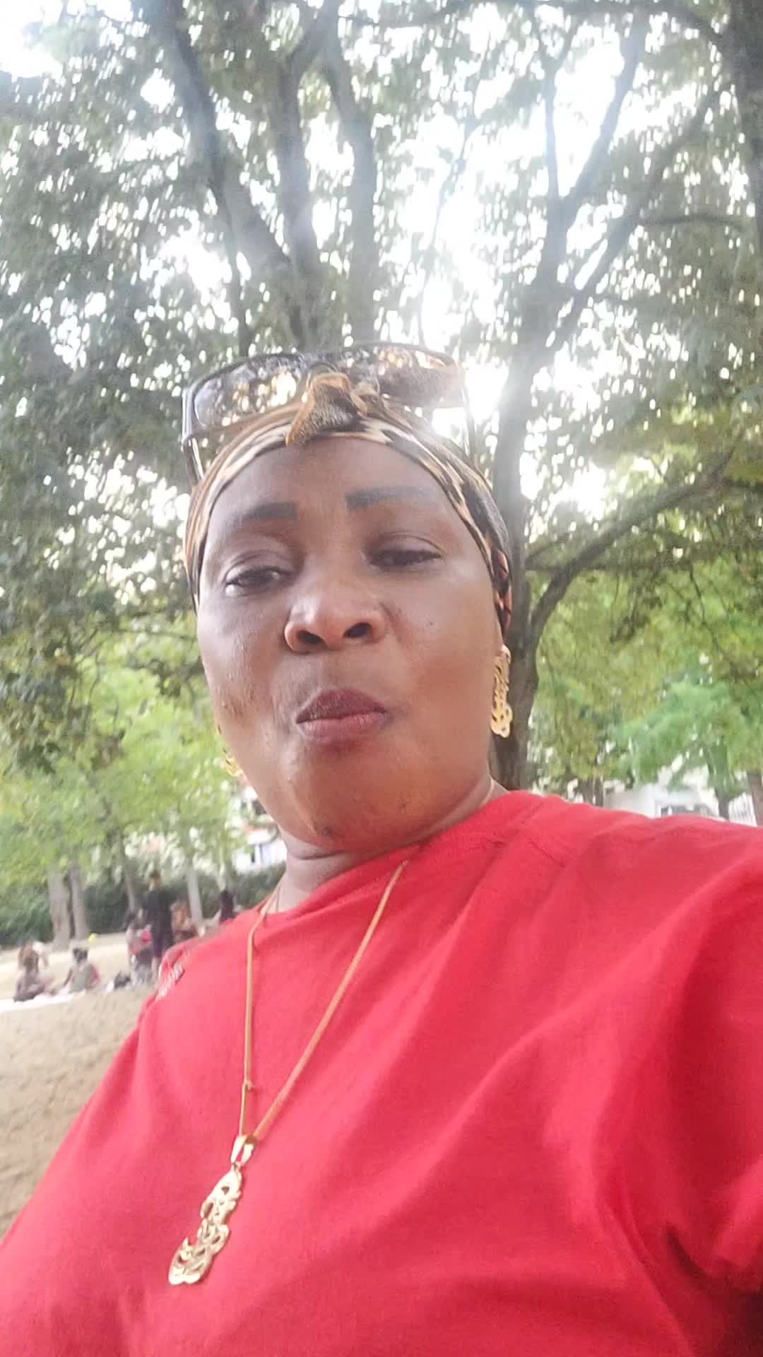 @Expensive Nana Yaa