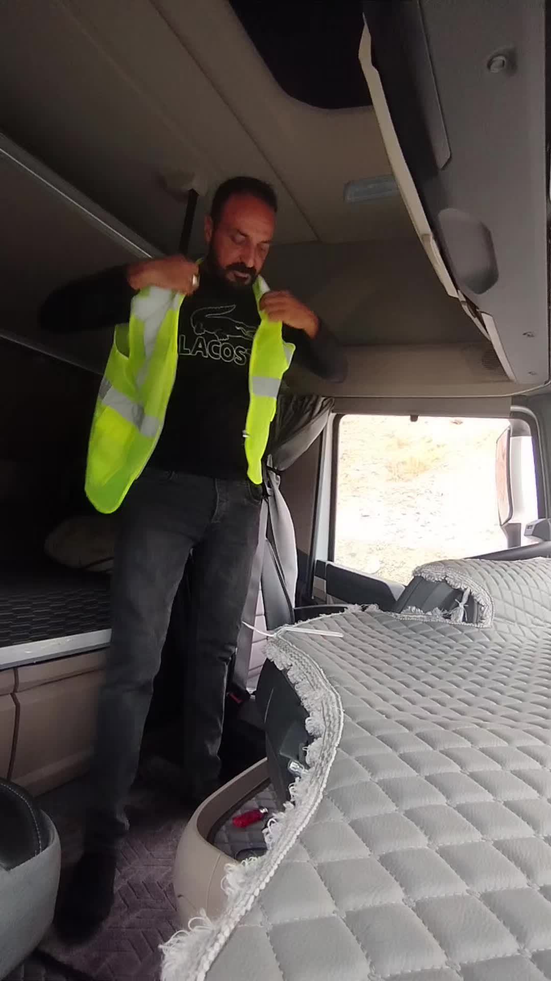 @Özkan Yörük
