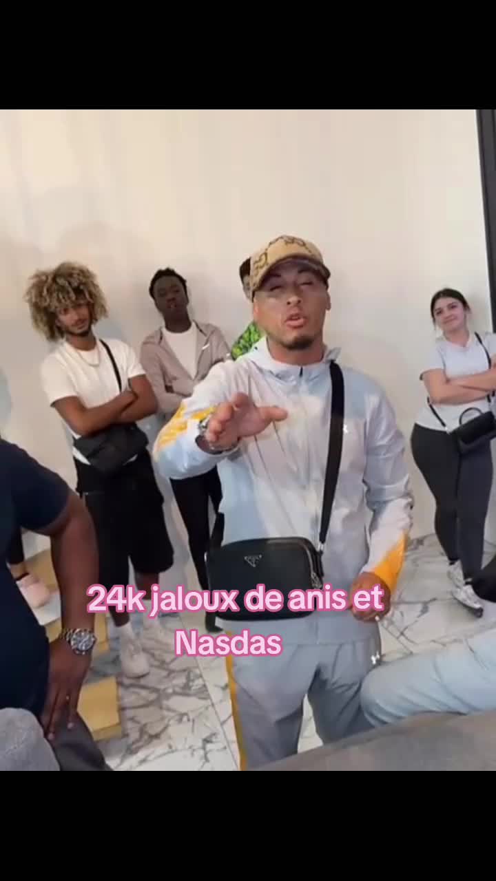 @compte_fandrole