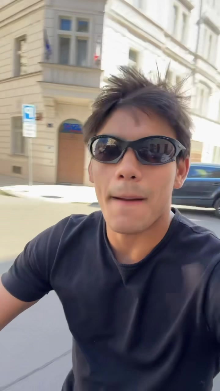 @Malv