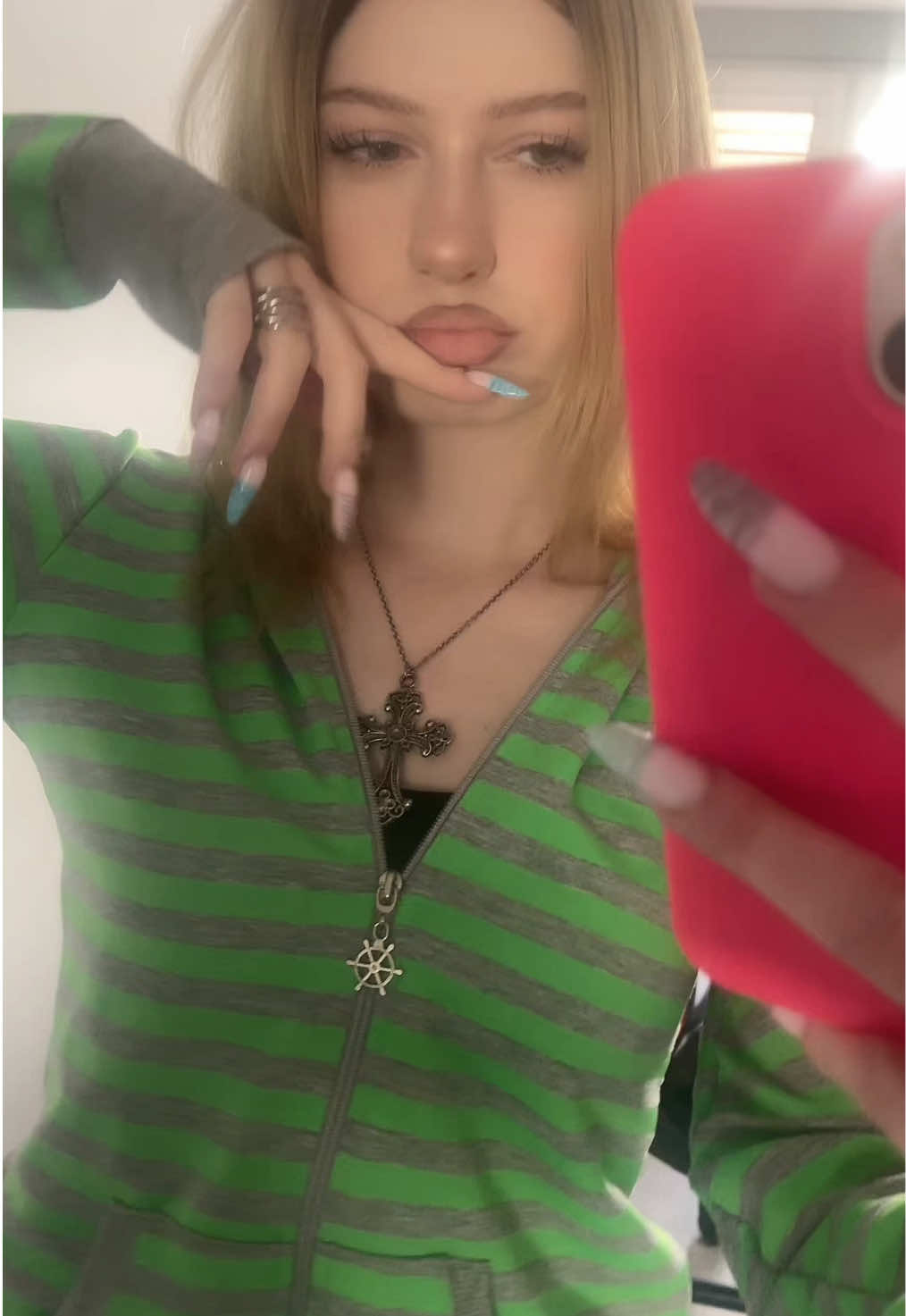 @j