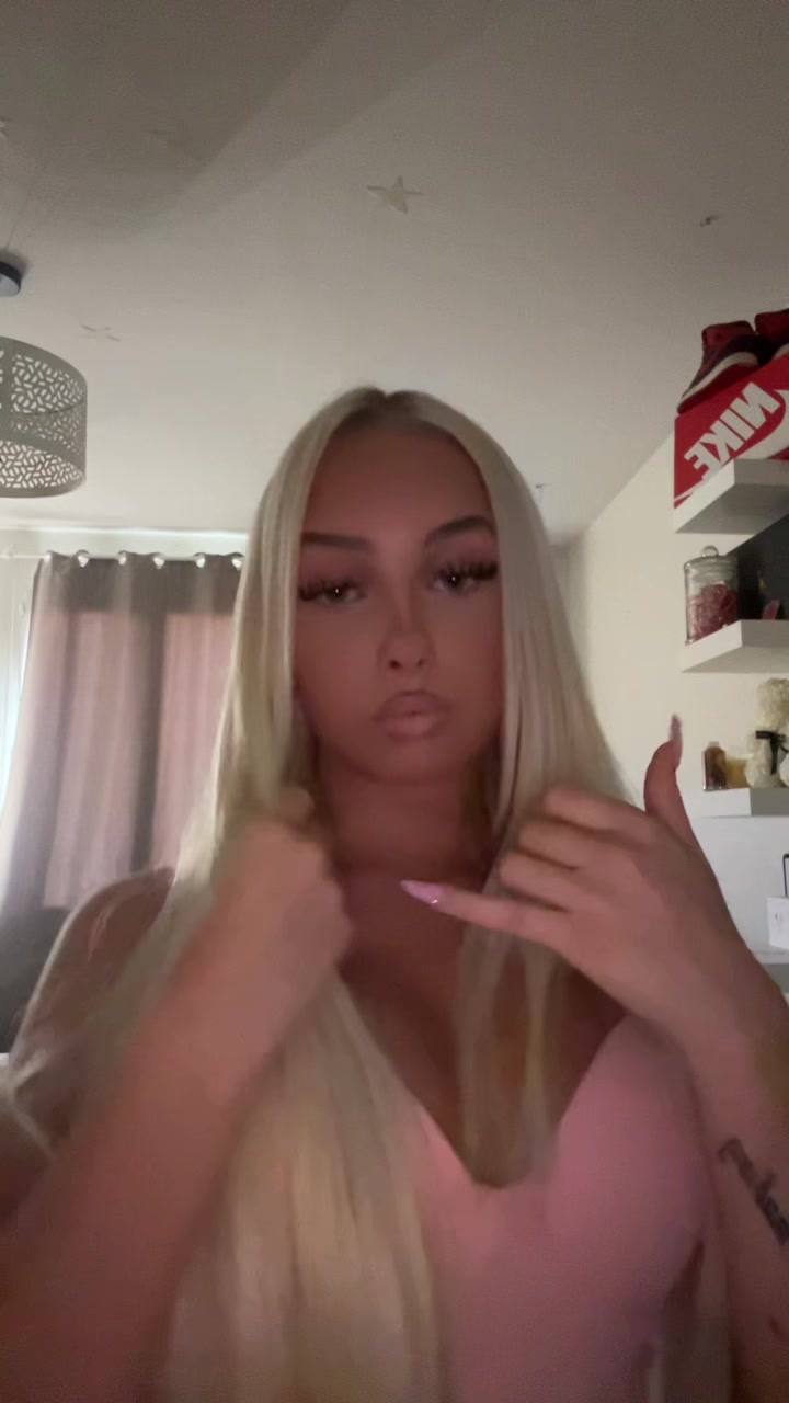 @clarabrkl