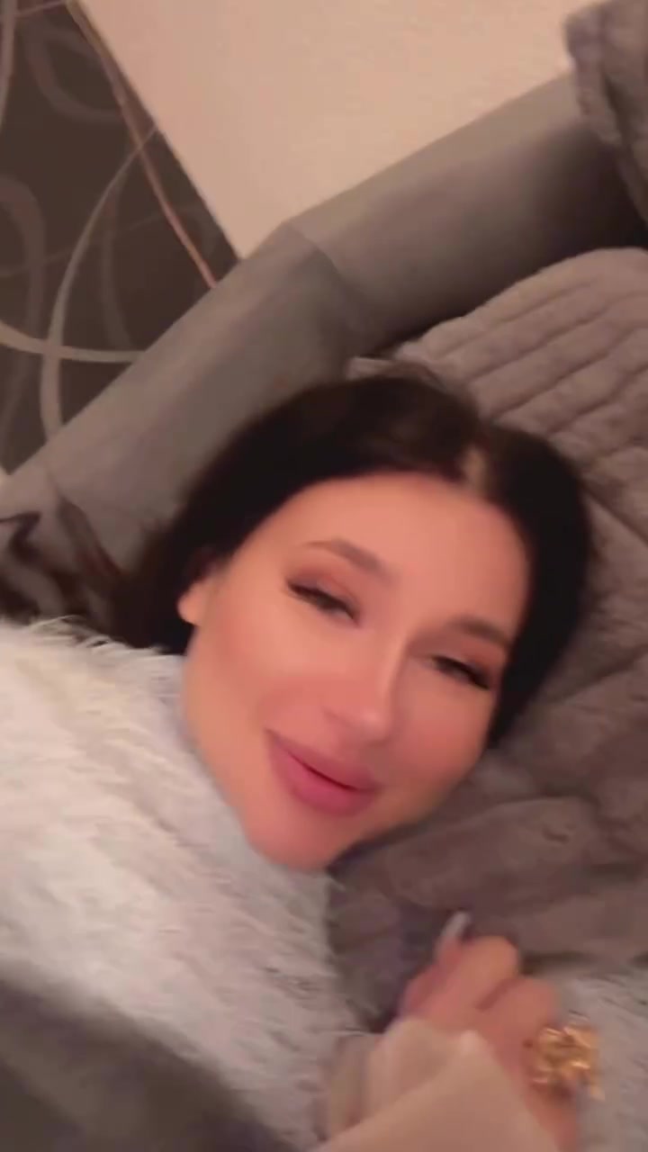 @Elena_Kuksan
