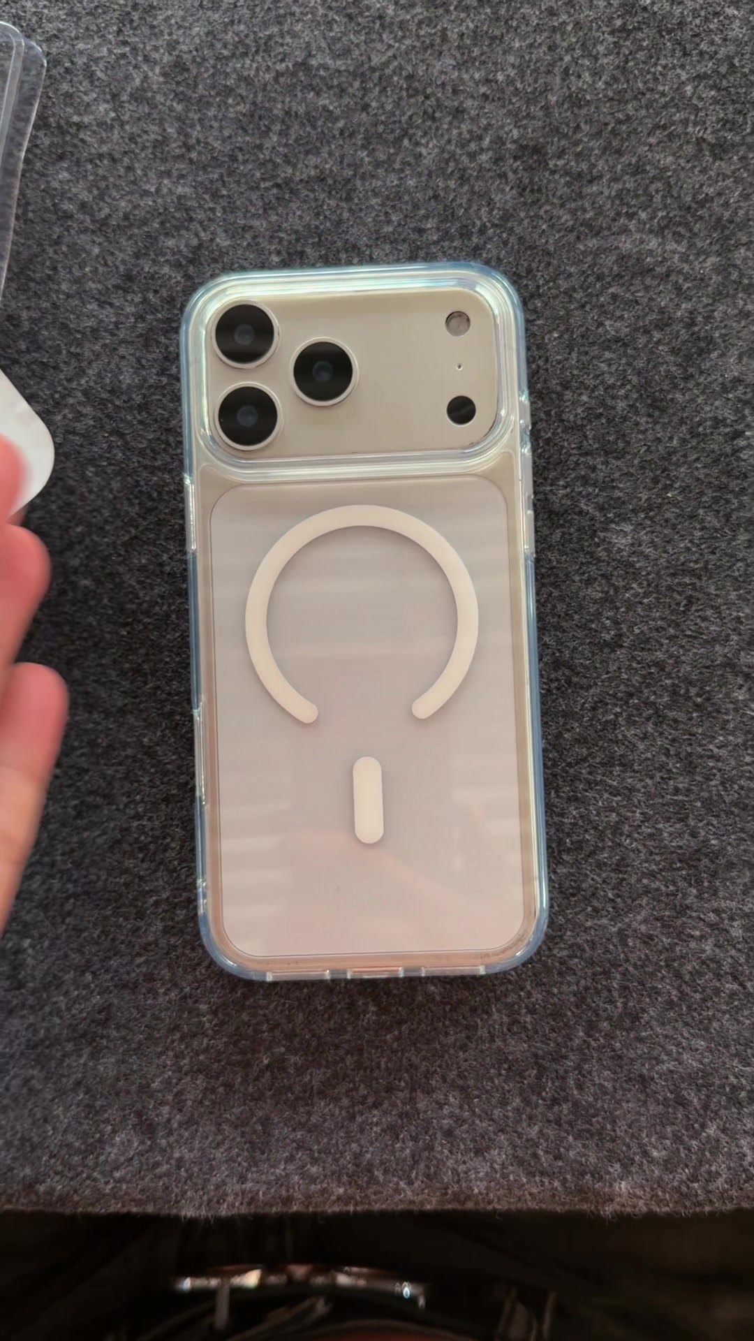 @T&yacute; Đ&ocirc; Case