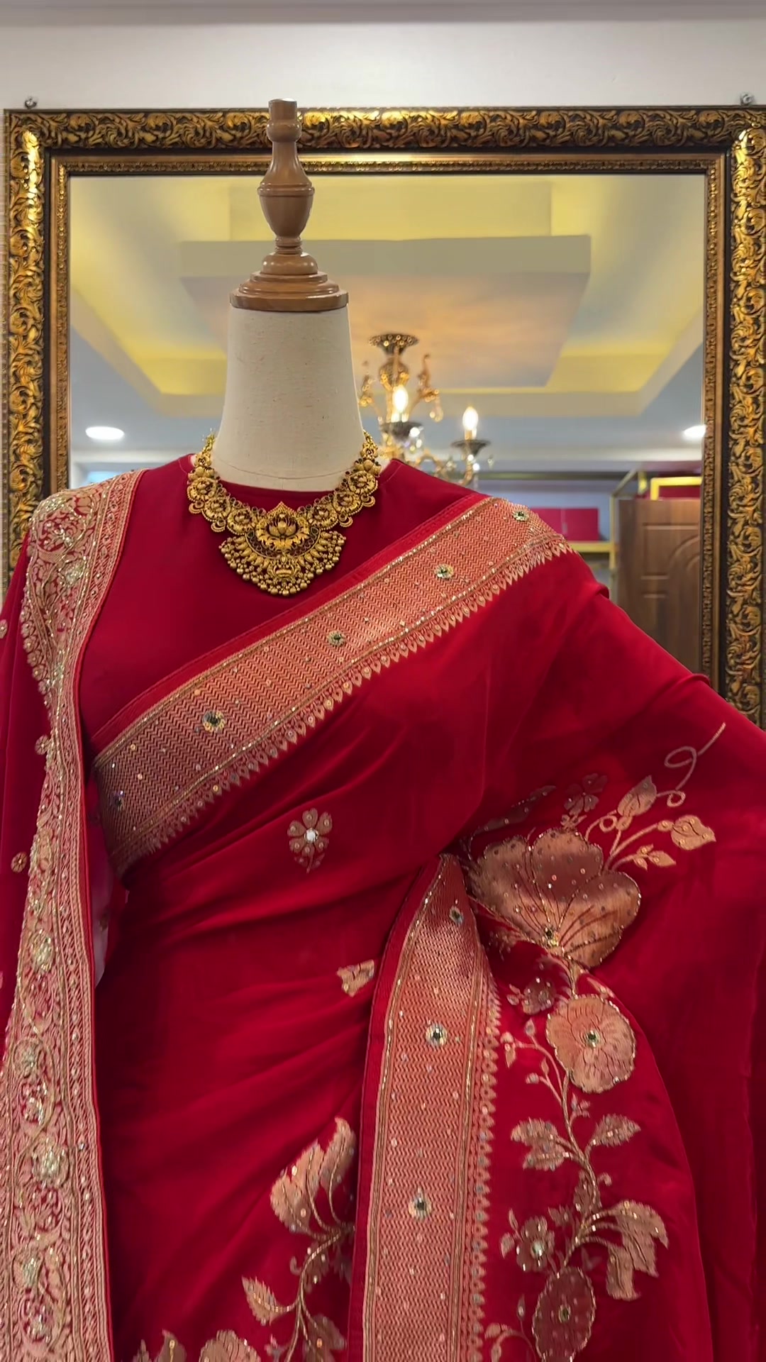 @SaayaFashioncollection3