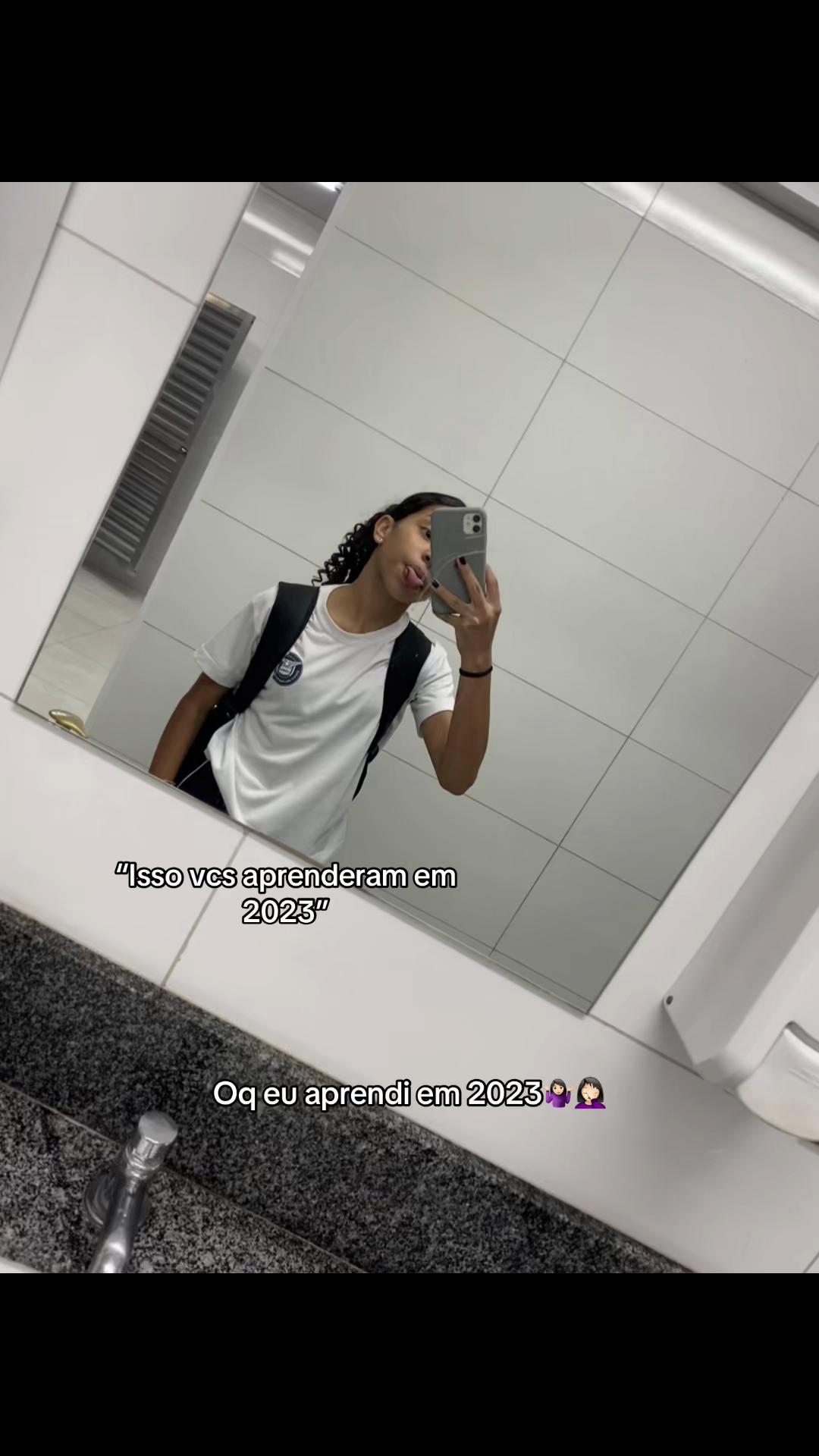 @Lauraa🇻🇦