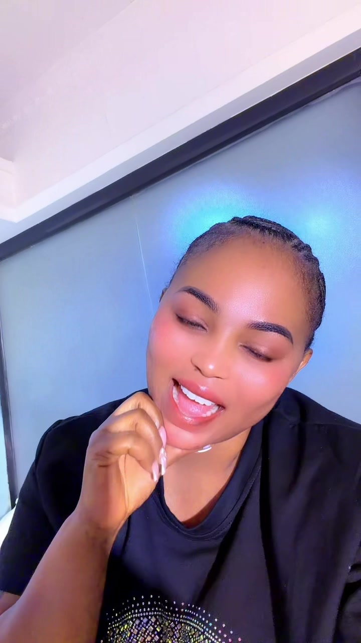 @"Official Sarah Owusu TV