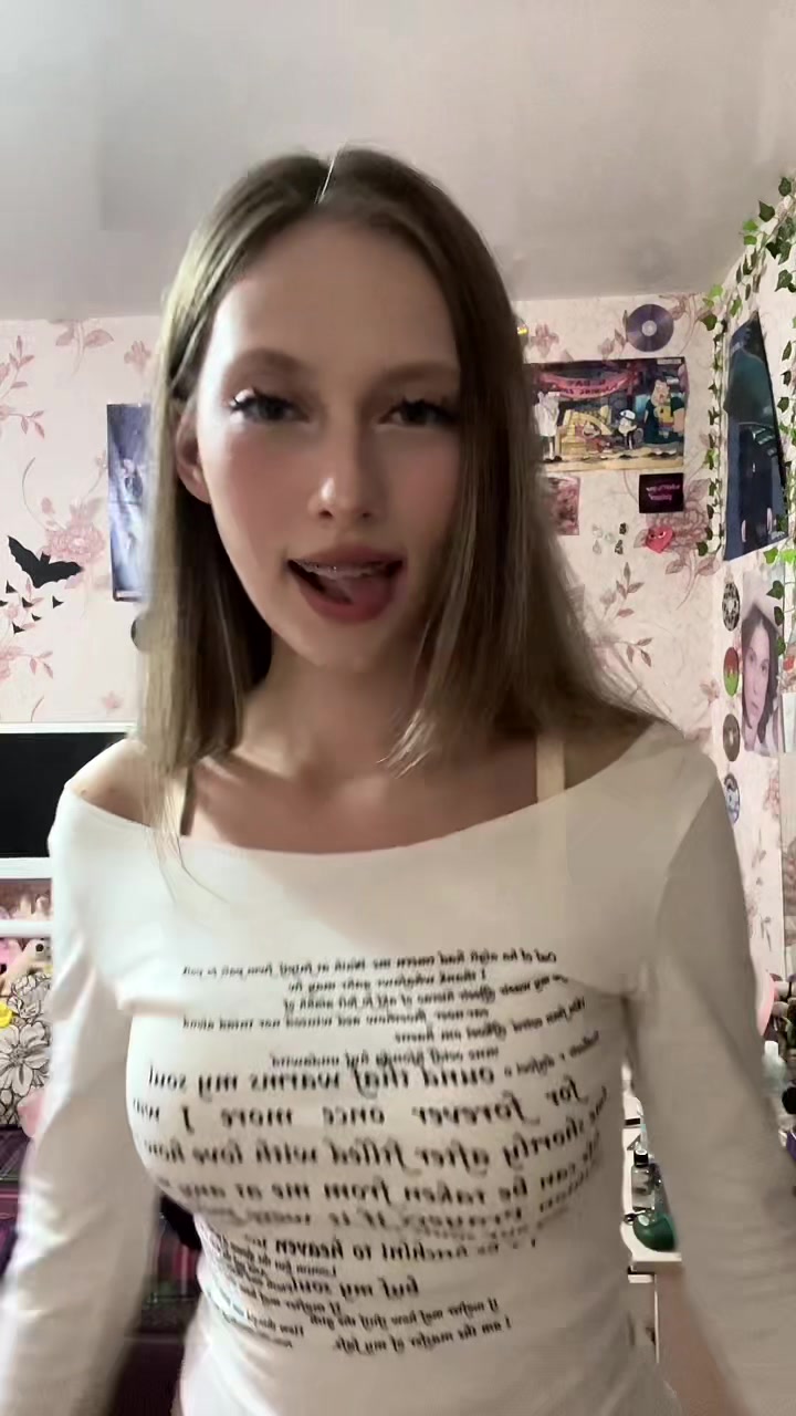 @pohyi