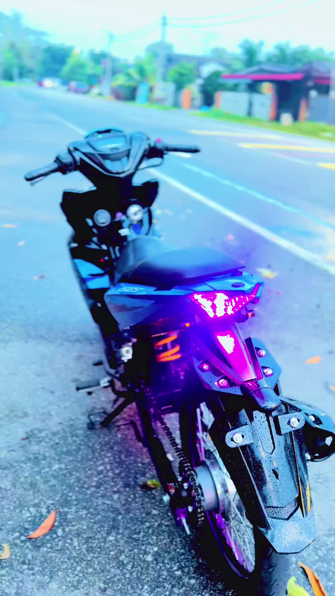 @͔