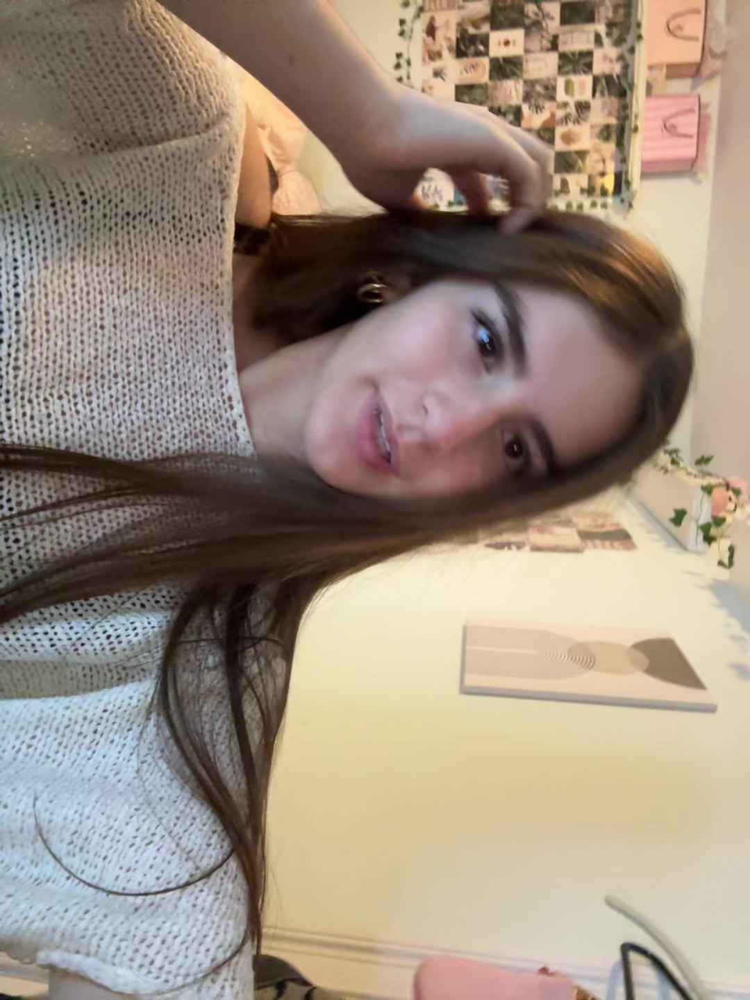 @Ava Violet