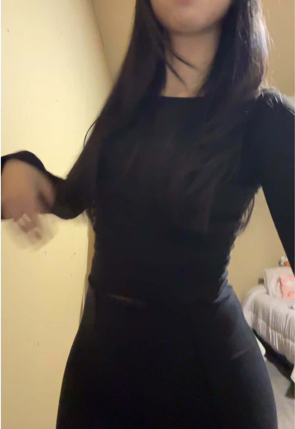 @nicolee ୨୧