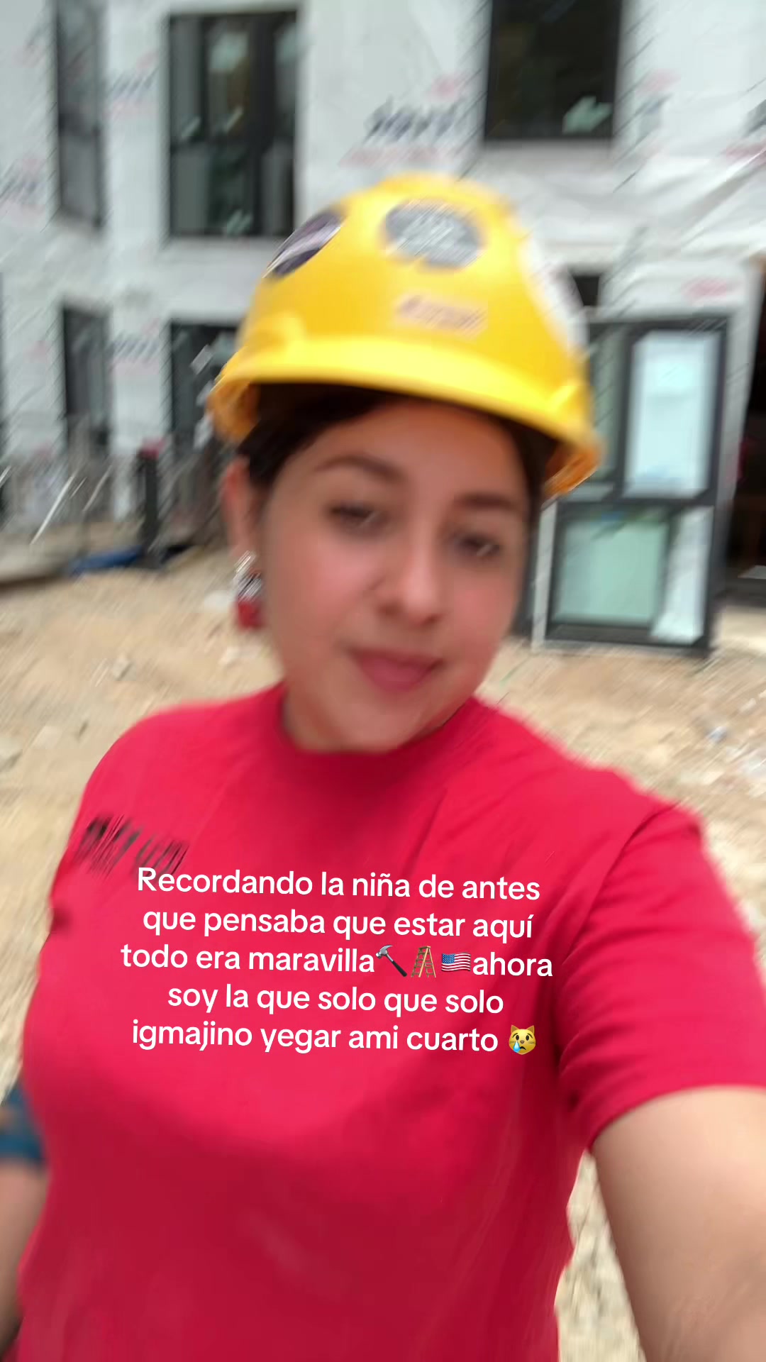@🐝Briana👷🏻♀️🇭🇳