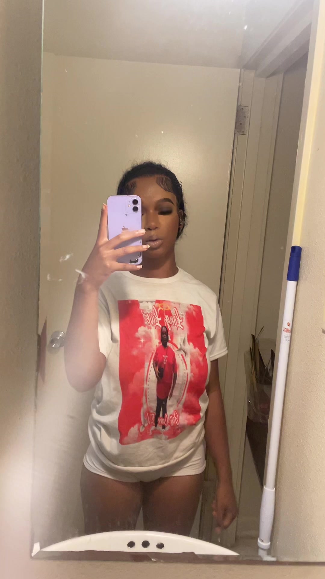 @Luh__peach