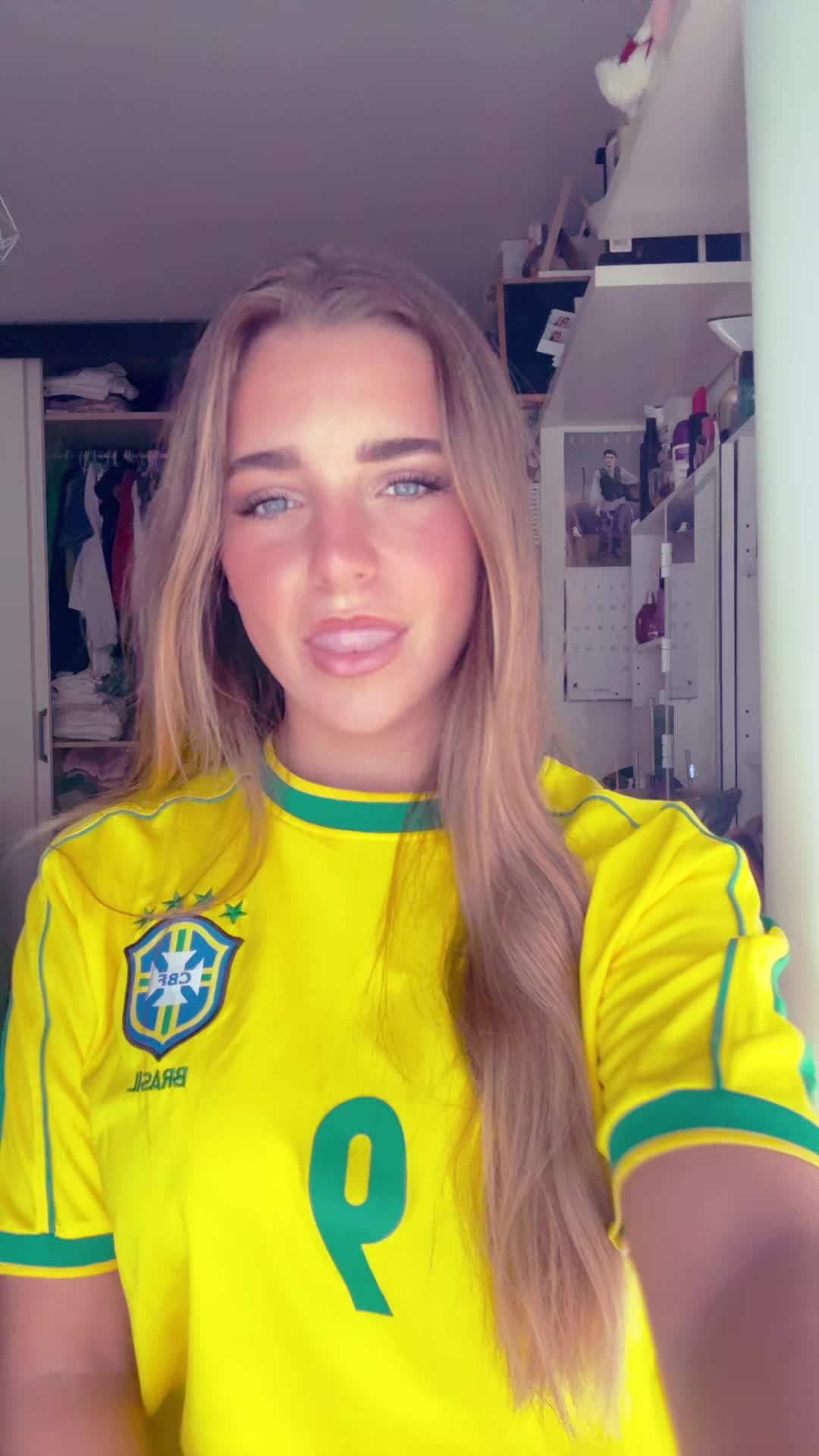 @Paula