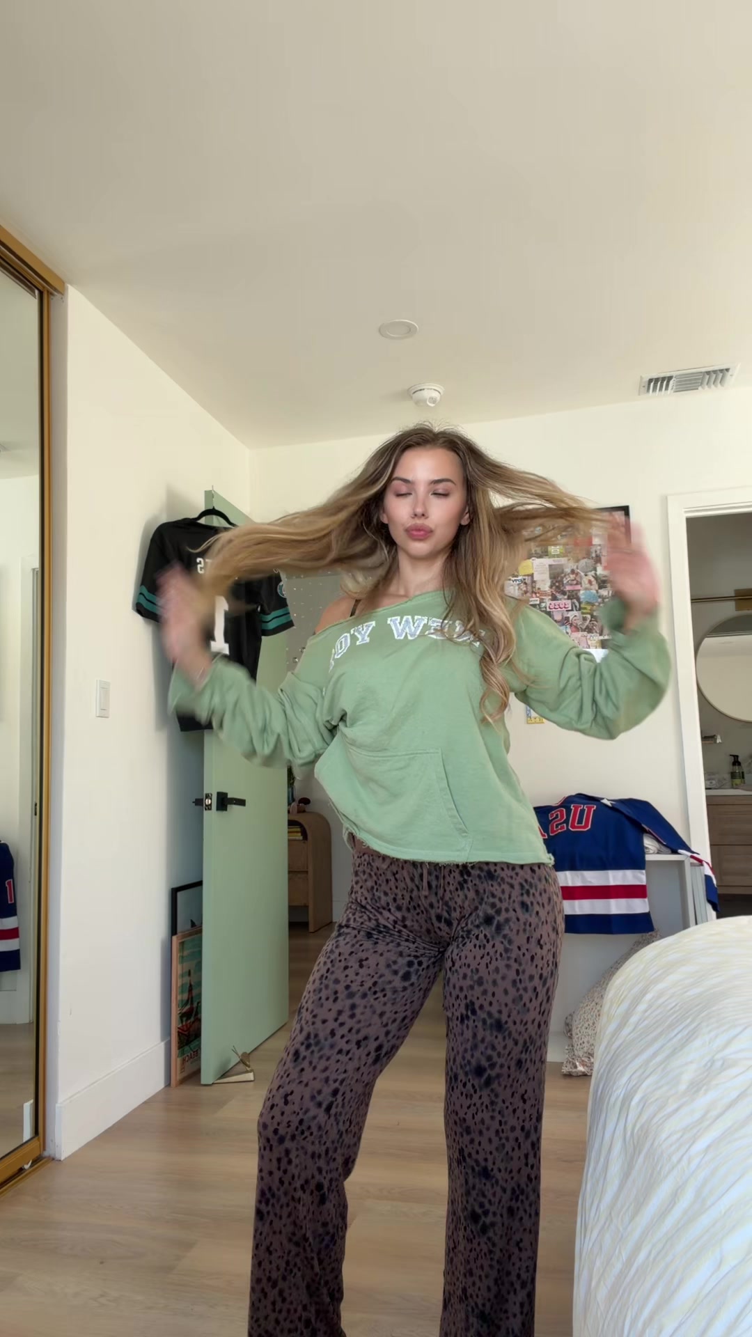 @beanieclaps