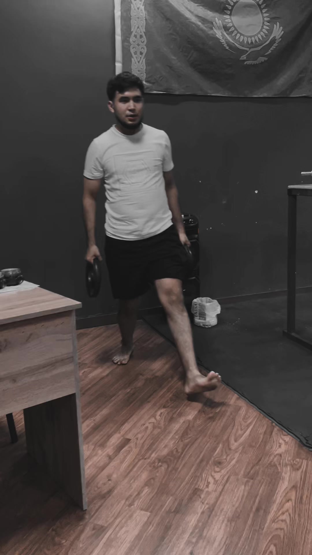 @Kazarmgym
