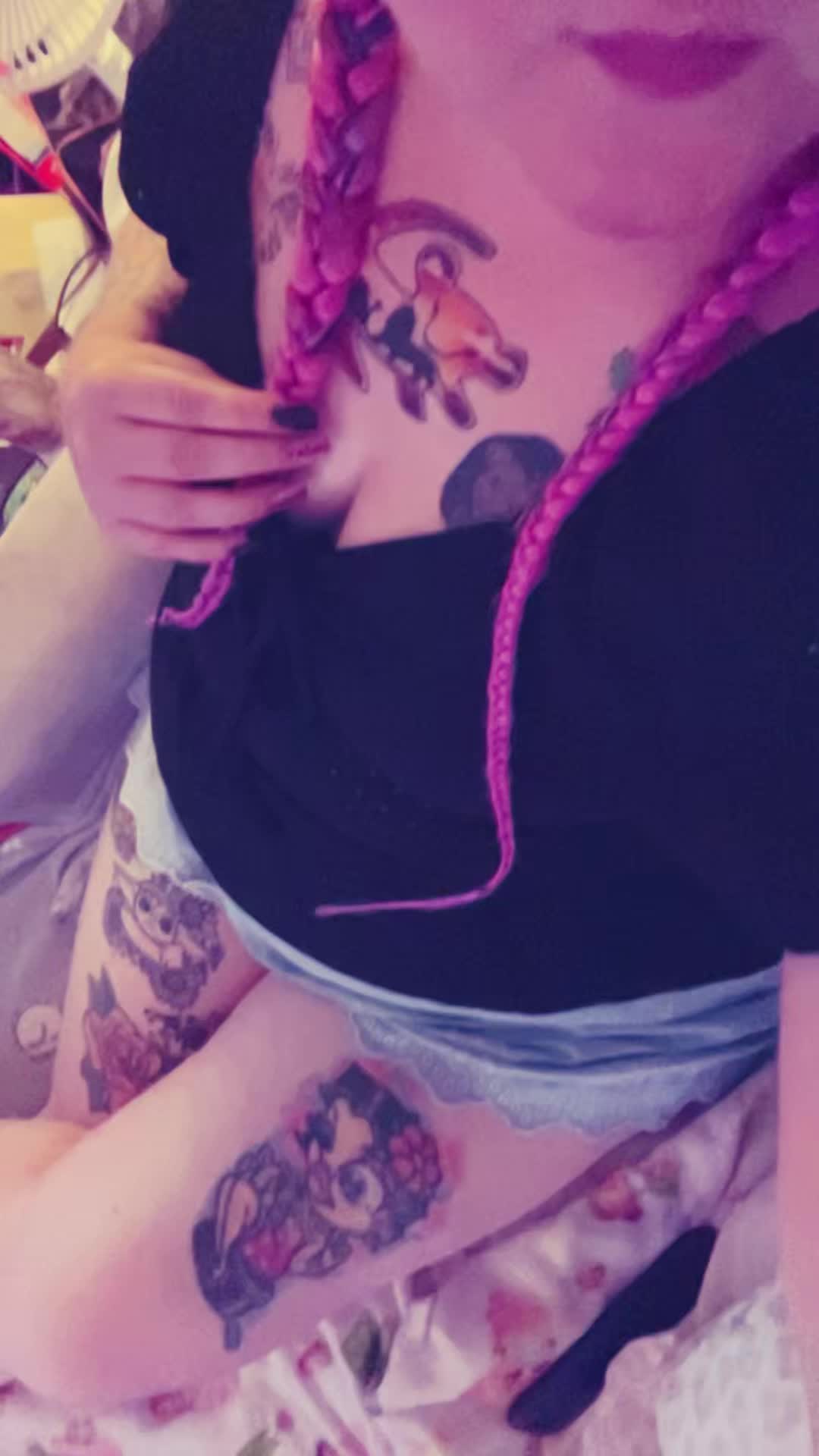 @💖🐝Fee💎🖤