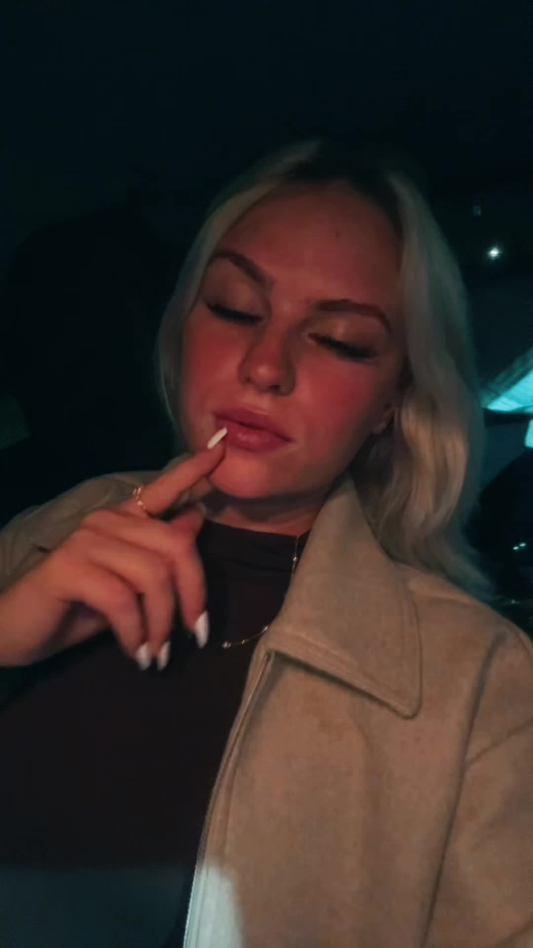 @BrookeGreensides