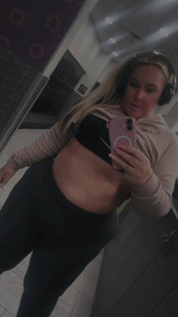 @CurvyGirlMom💖💪