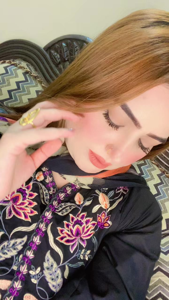 @Mahimalik🦋