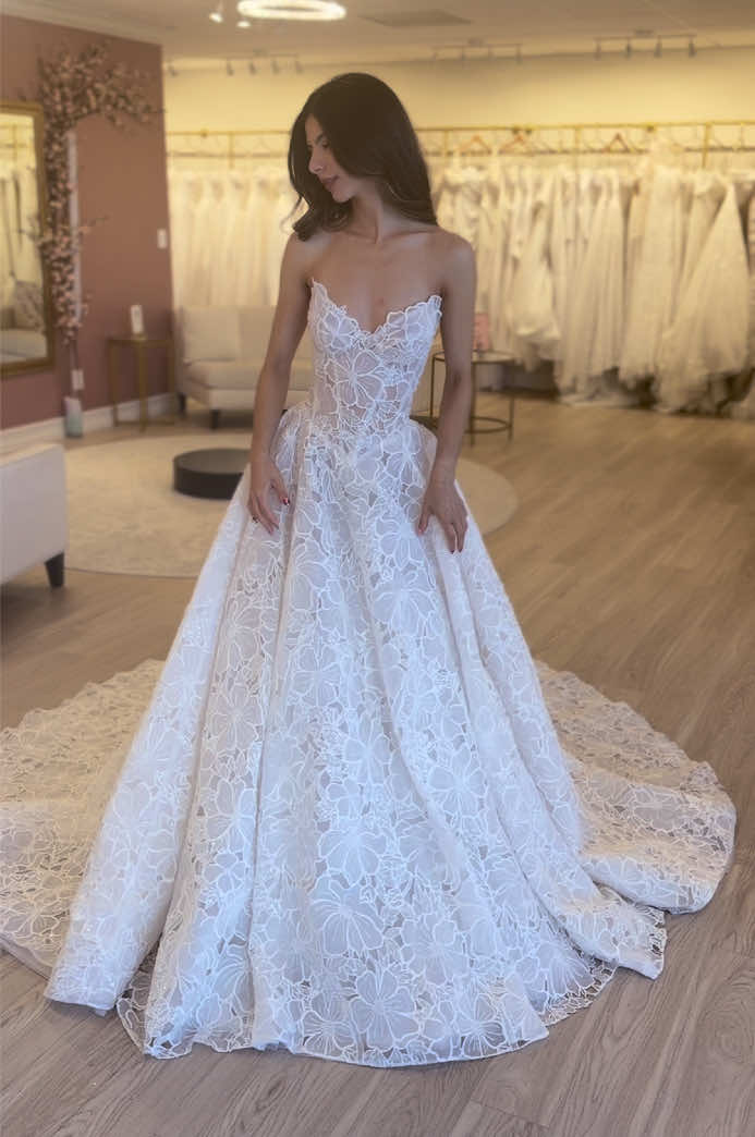 @Pavane Couture Bridal
