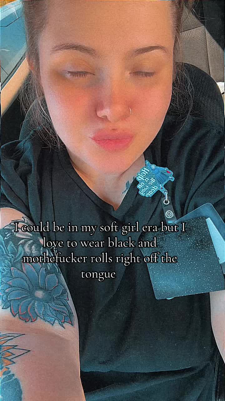 @xhallowedhoney