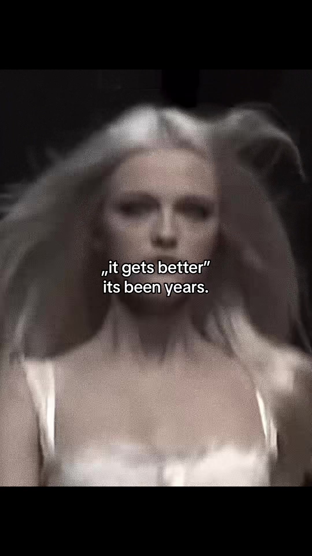 @🧛🏻&zwj;♀️