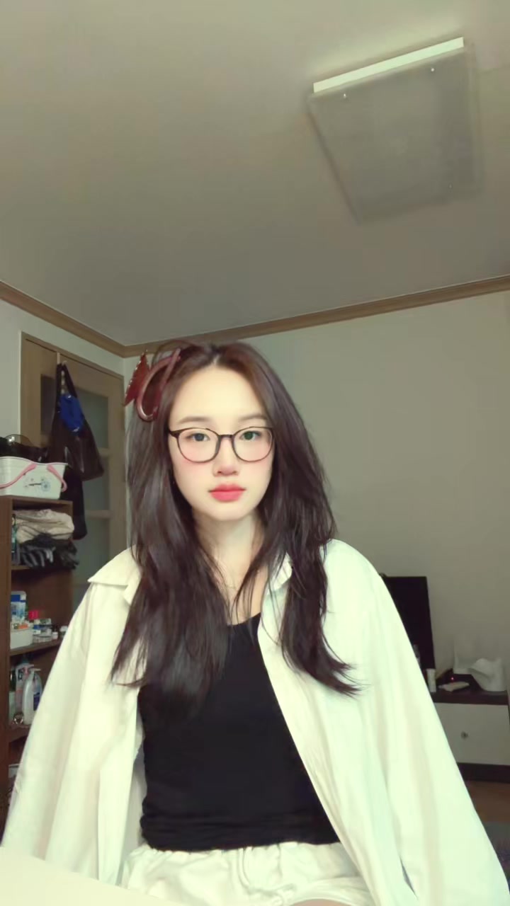 @Phatcharee Phatcharee