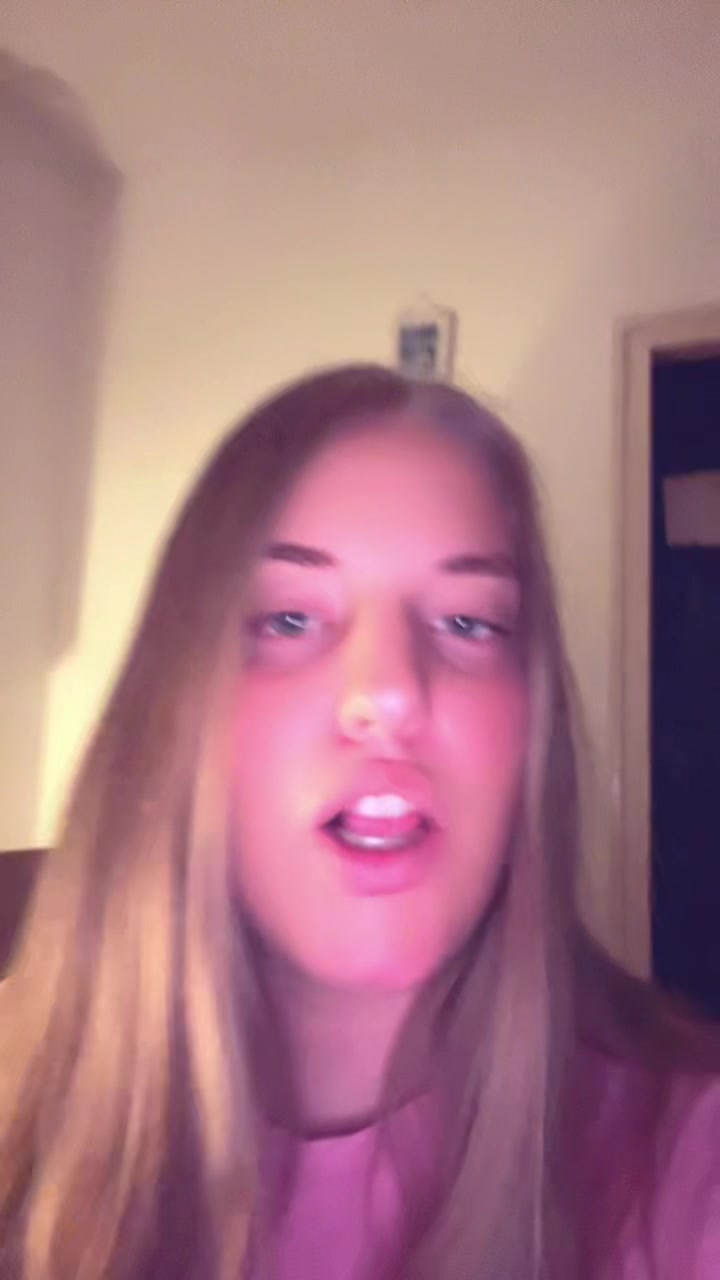 @𝑀𝑎𝑟𝑡𝑎🥥💋