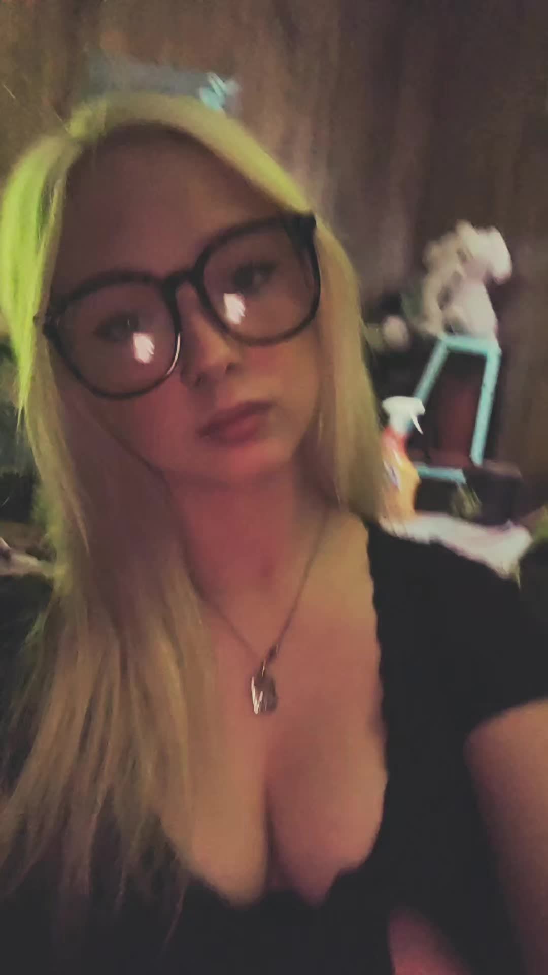 @Hayleespamzz