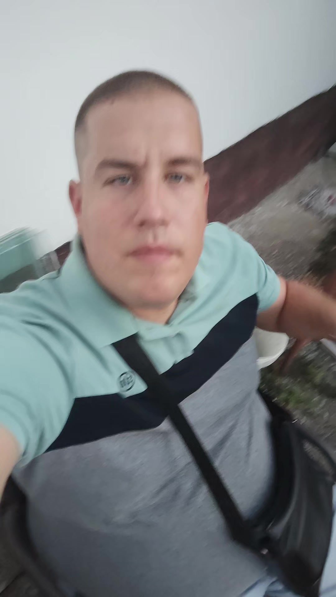 @Ћујке Брат
