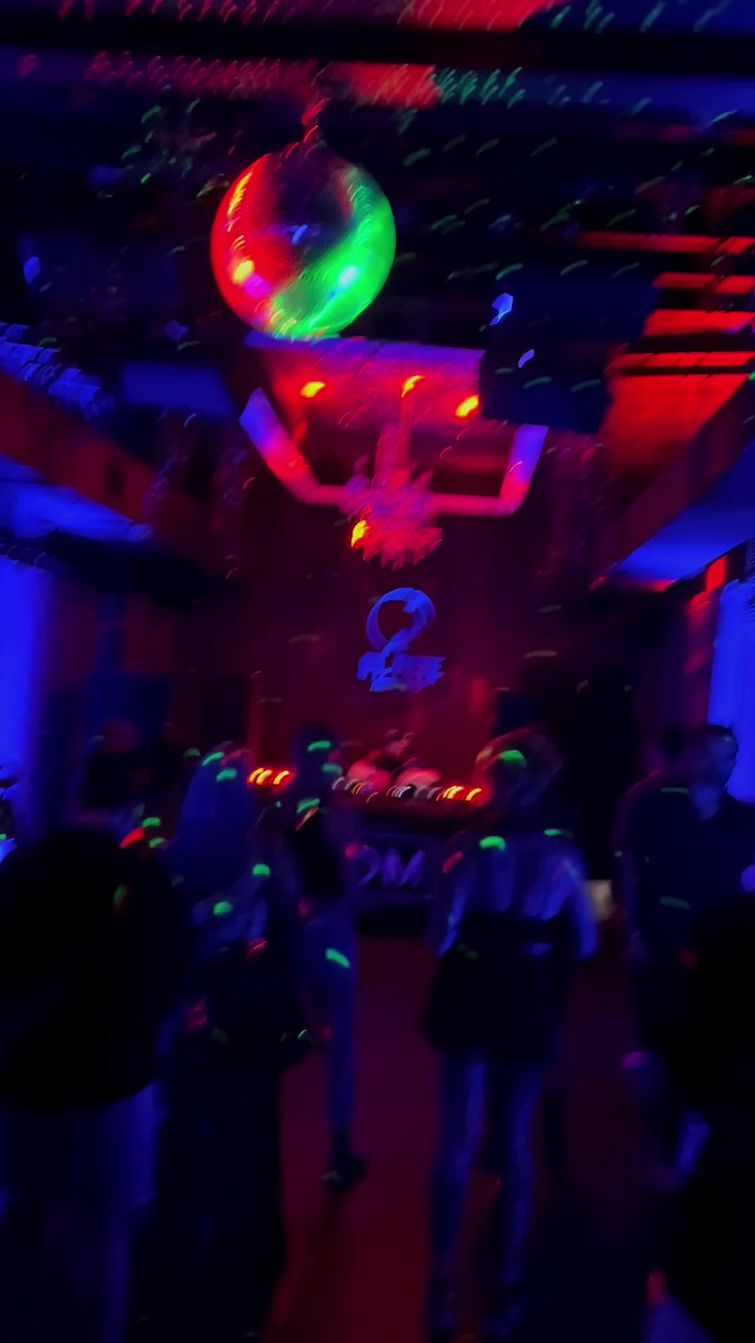 @Liquid Space Disco Music