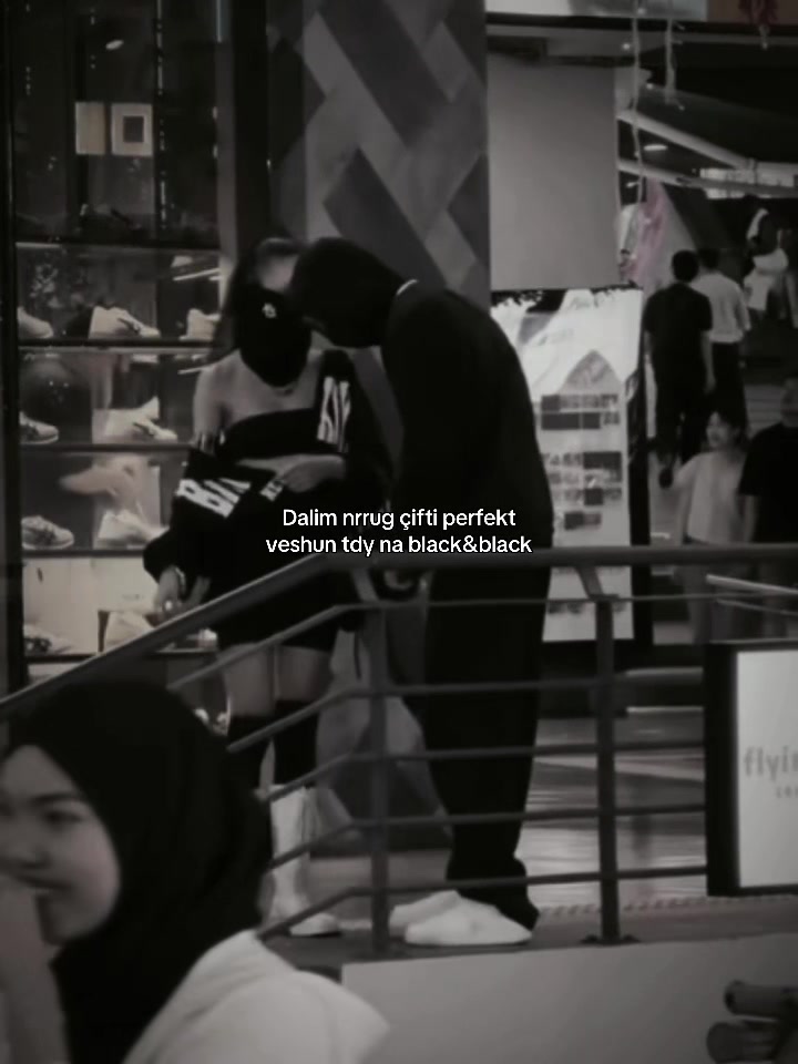 @ꜱʜᴍᴇᴋɪ🦅